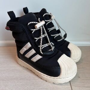 Adidas Originals Superstar 360 Boot Size 6 Toddler